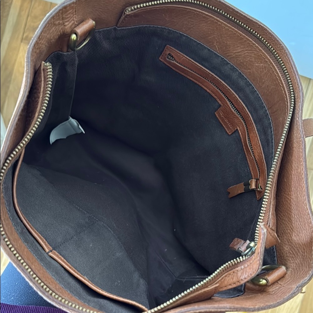 Madewell Transport Brown Leather Tote - Picture 7 of 11